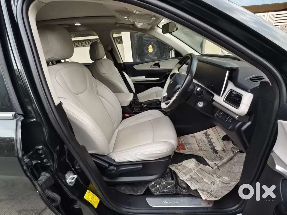 Mahindra Xuv700 2.2 Ax 5 Diesel At Str, 2024, Diesel