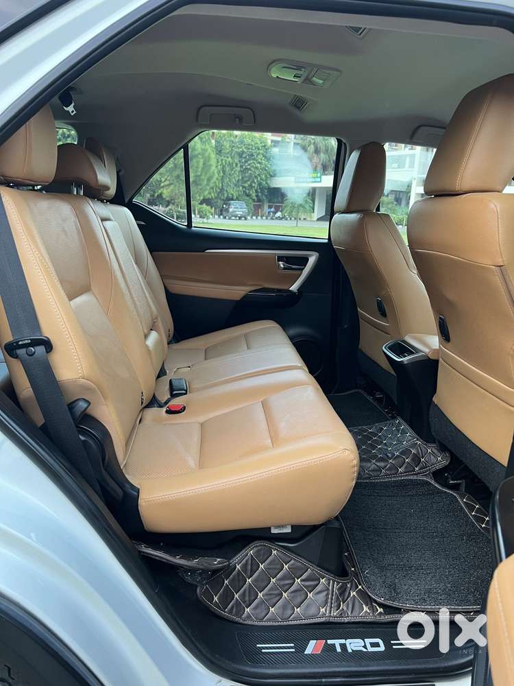 Toyota Fortuner 4x2 At 2.8 Diesel, 2024, Diesel