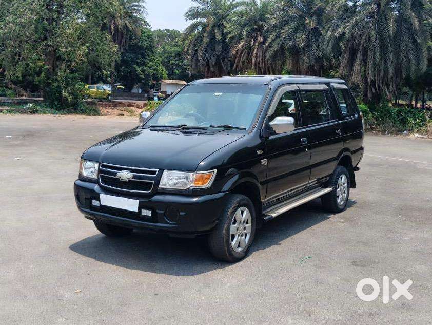 Chevrolet Tavera Neo3 2014 Model For Sale.