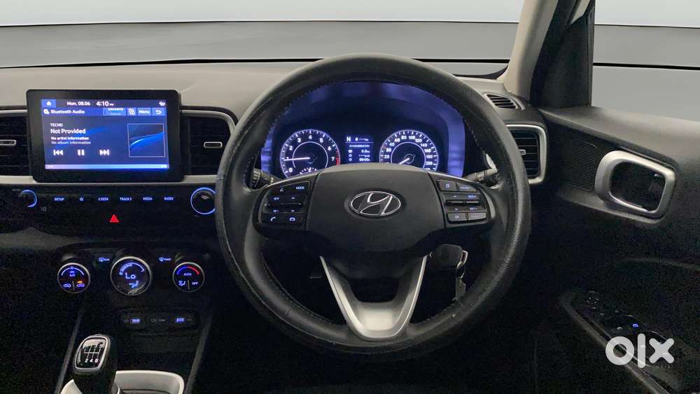 Hyundai Venue 1.0 Sx Turbo Imt, 2021, Petrol