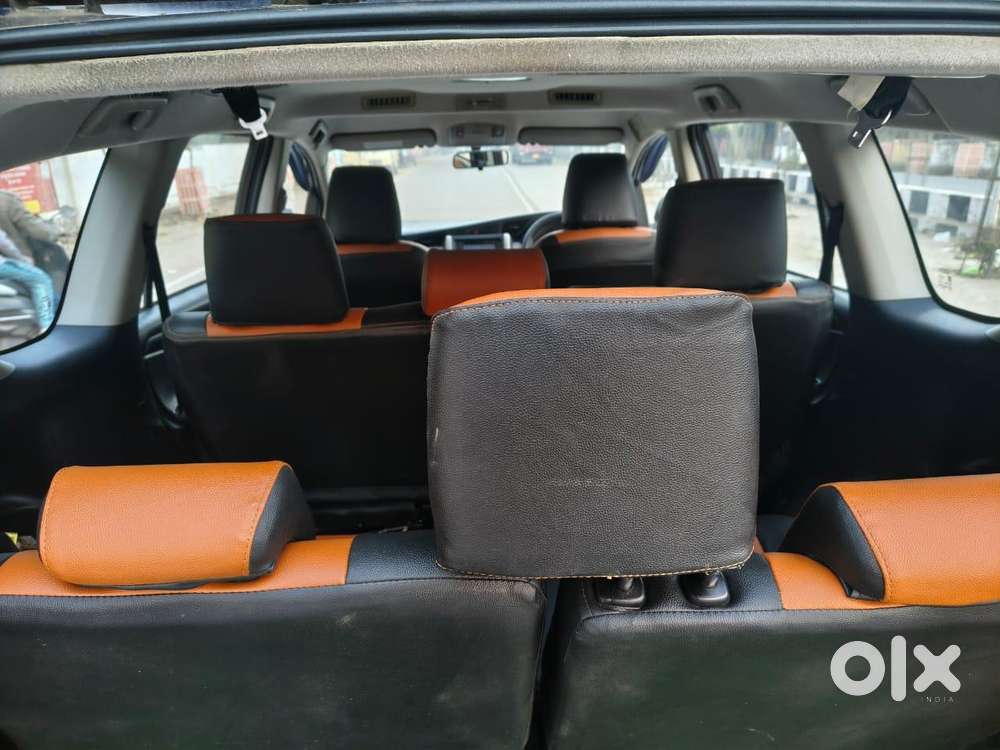 Toyota Innova Crysta 2.4 G Mt 8s, 2016, Diesel