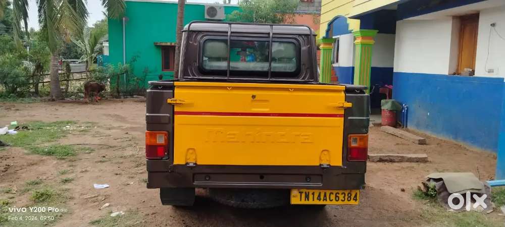 Mahindra Bolero Champer Gold