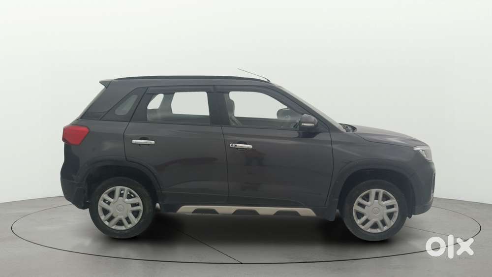 Maruti Suzuki Vitara Brezza 1.5 Vxi At, 2021, Petrol
