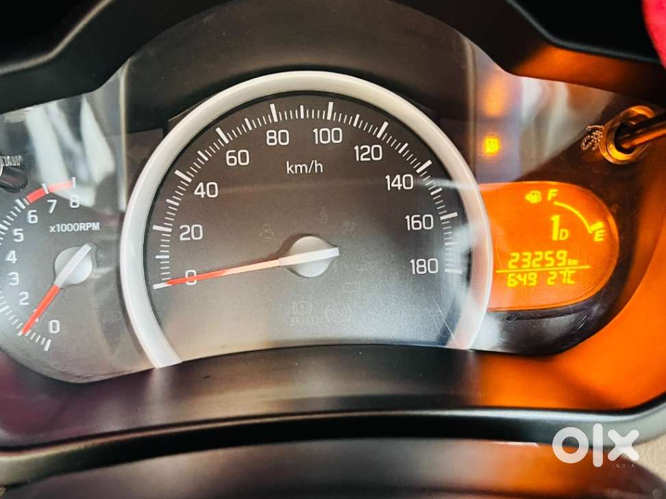 Maruti Suzuki Celerio 1.0 Vxi Amt, 2015, Petrol