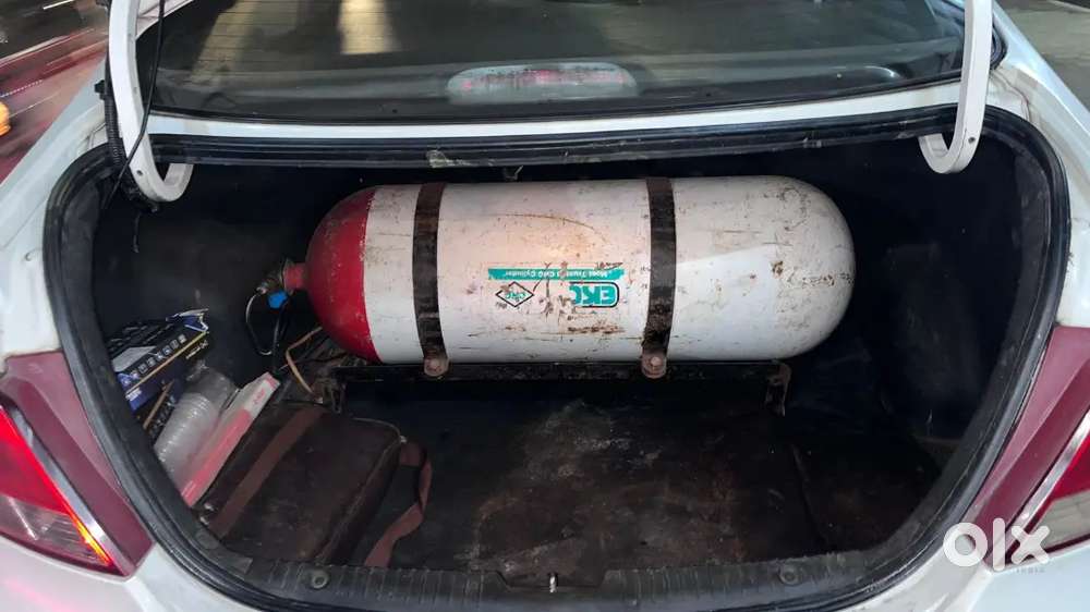 Hyundai Verna Petrol Cng