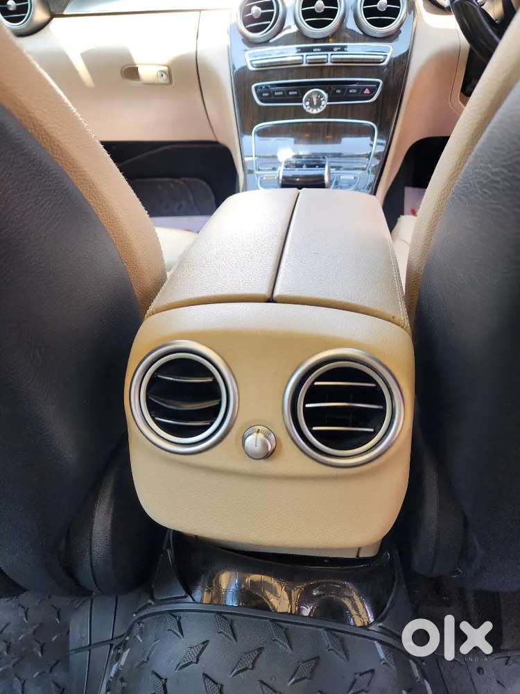 Mercedes-benz C-class 2015 Petrol 61k Km Celebrity Car