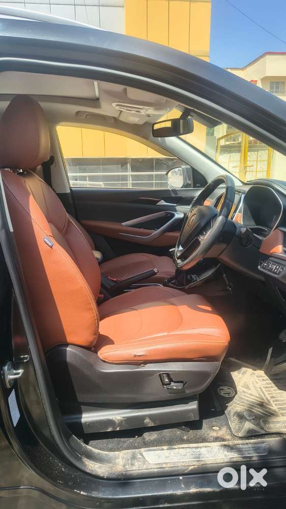 Mg Hector Plus Savvy Pro 1.5 Turbo Petrol Cvt 6 Str Dual Tone, 2021,..