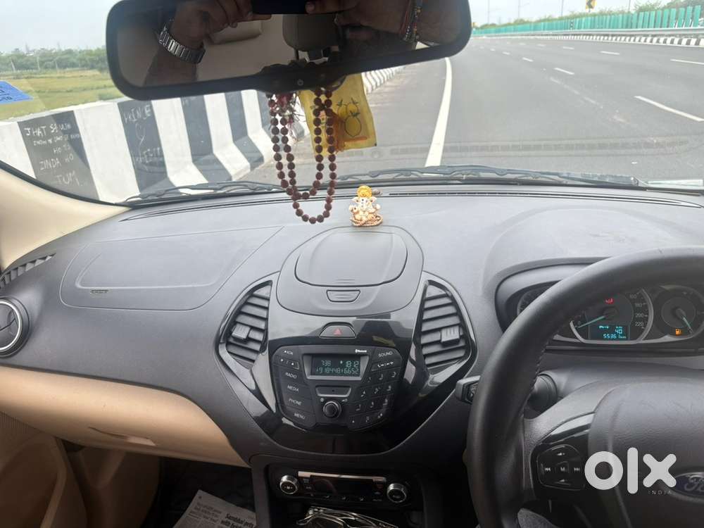 Ford Aspire Titanium Blu 2017