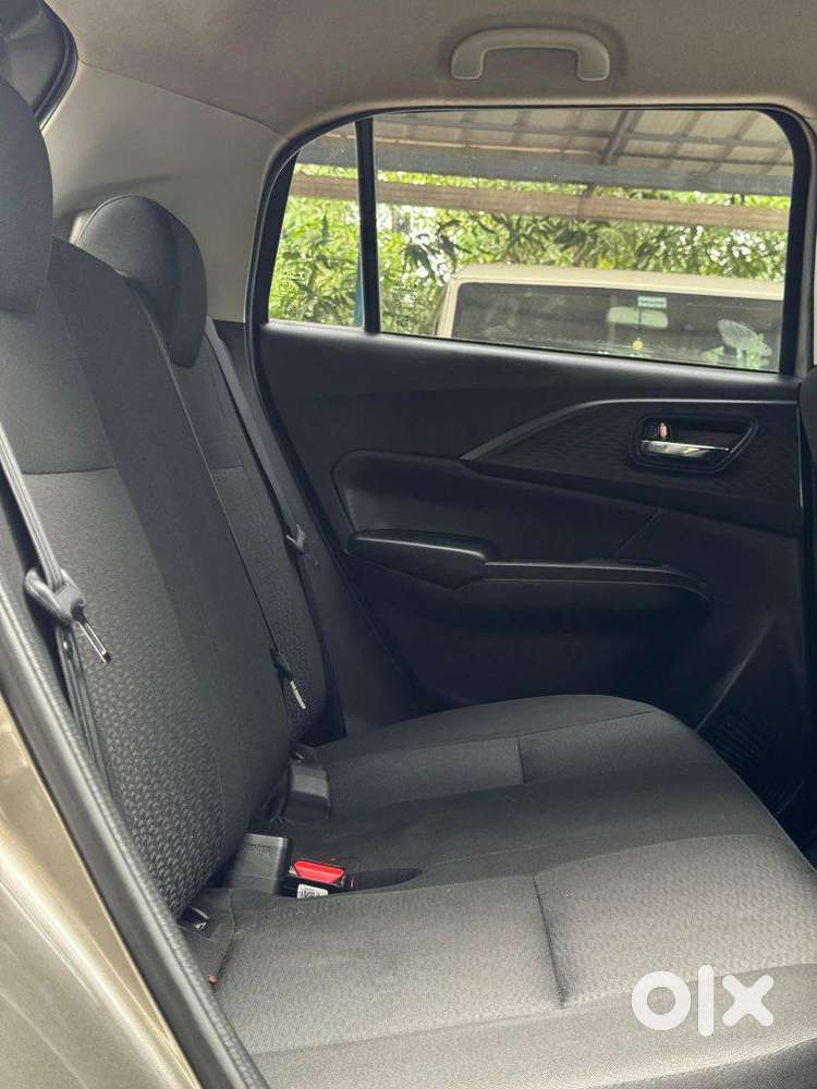 Maruti Suzuki Swift Vxi + Manual, 2020, Petrol