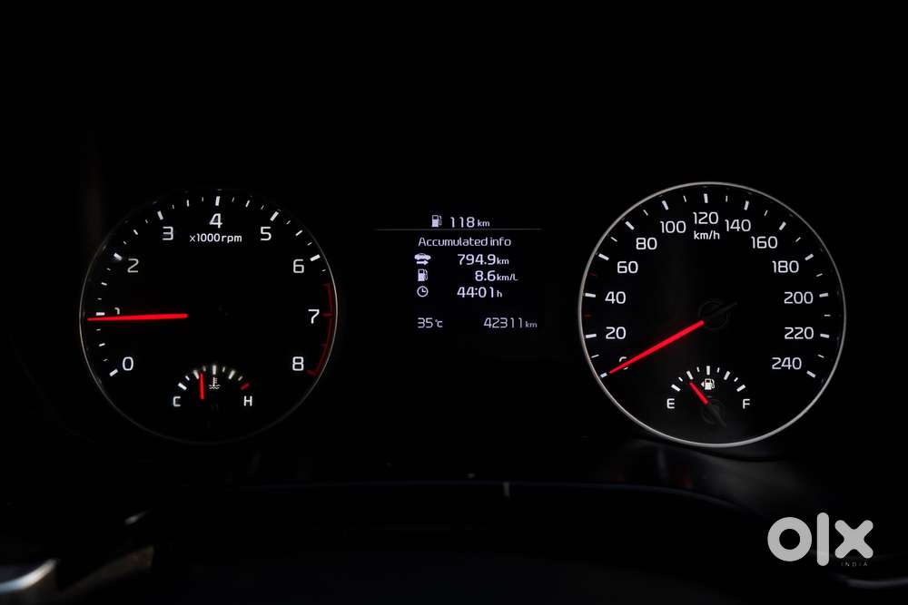 Kia Seltos Htk Plus G, 2023, Petrol