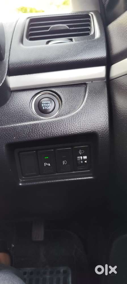 Maruti Suzuki Swift Zxi, 2016, Petrol