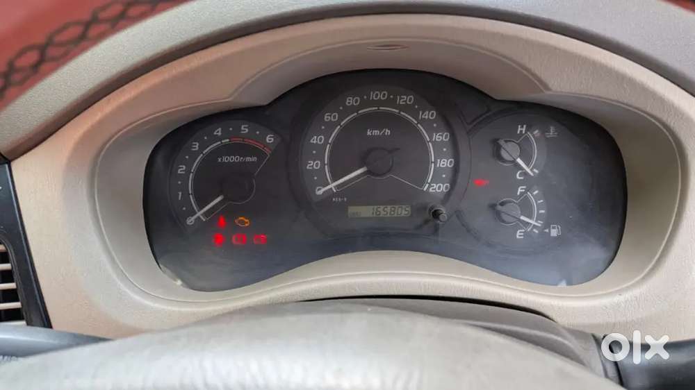 Toyota Innova 2.5 2010