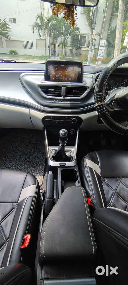 Tata Altroz Xz, 2022, Petrol