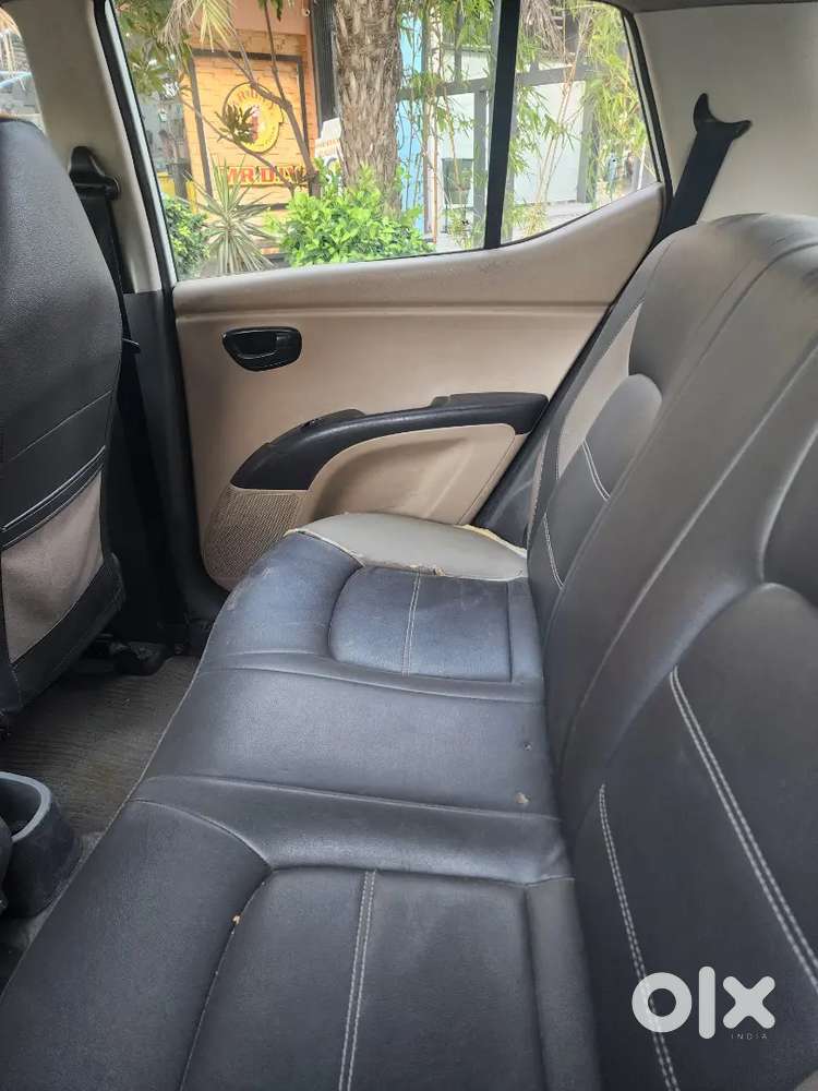 Hyundai I10 2011 Petrol 80000 Km Driven