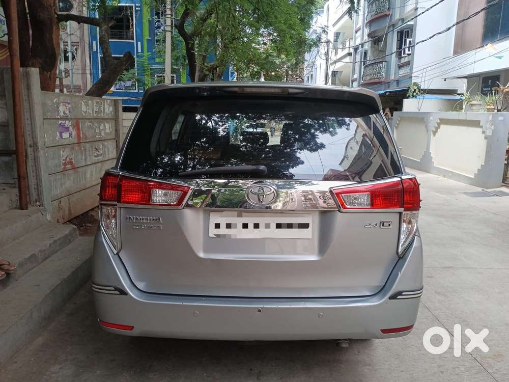 Toyota Innova Crysta 2.4 G Mt 8s, 2016, Diesel