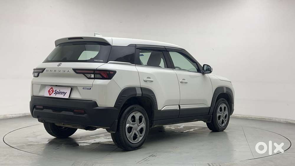 Maruti Suzuki Vitara Brezza 1.5 Zxi Plus At Dual Tone, 2023, Petrol
