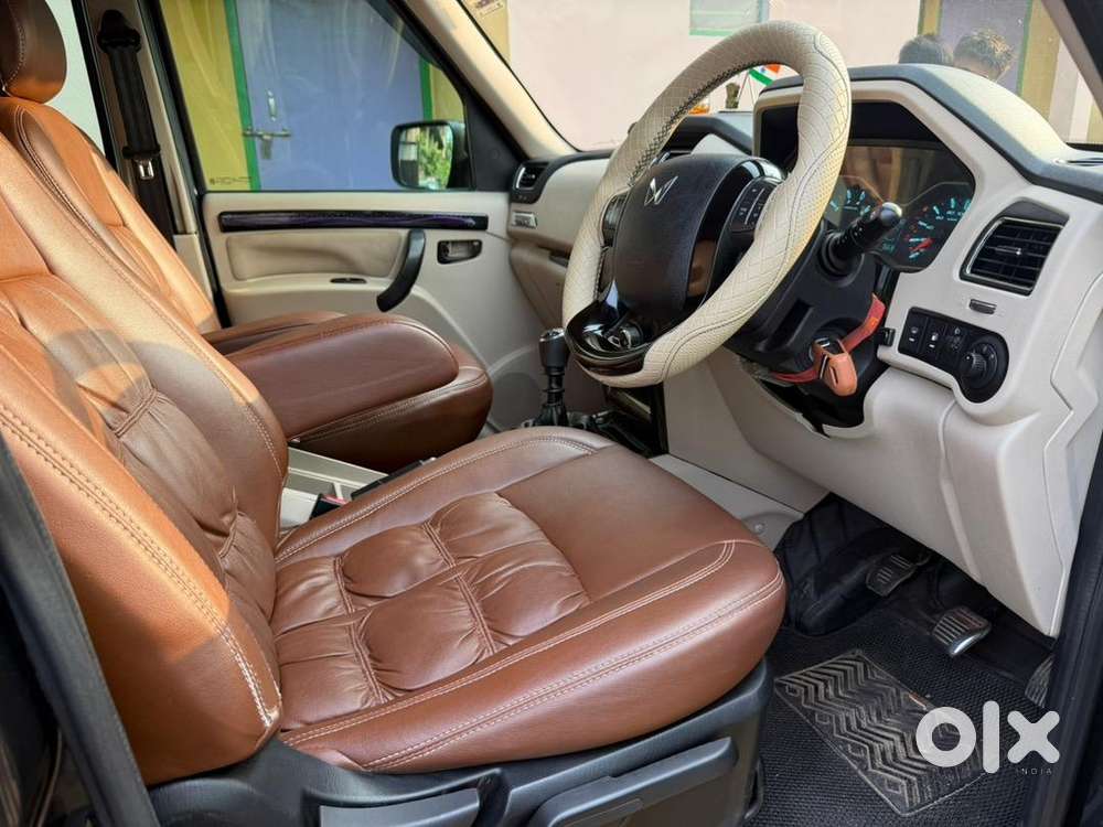 Mahindra Scorpio S11 Classic