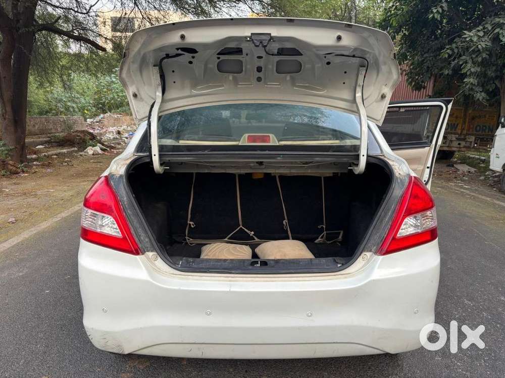 Maruti Suzuki Dzire 2017 Petrol Well Maintained