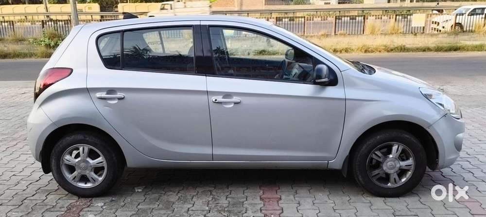Hyundai I20 Sportz 1.2 Bs-iv, 2011, Diesel