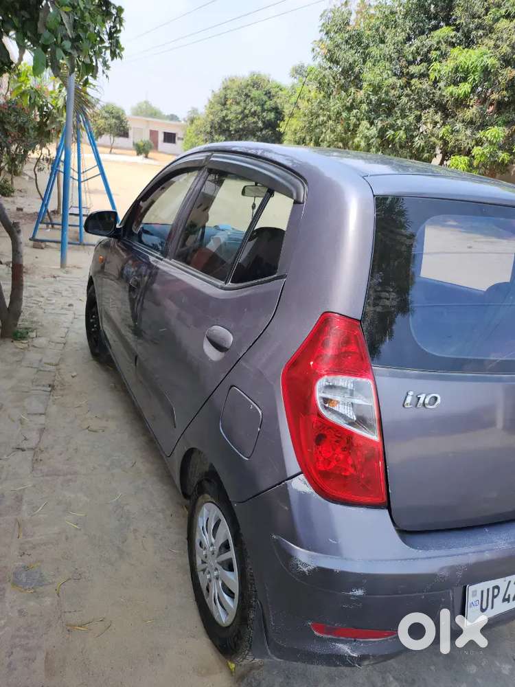 Hyundai I10 Sportz 2015 Variant
