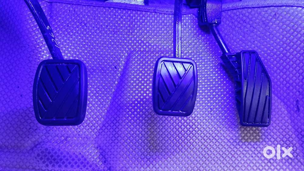 Maruti Suzuki Swift Dzire 1.2 Lxi Bsiv, 2018, Petrol