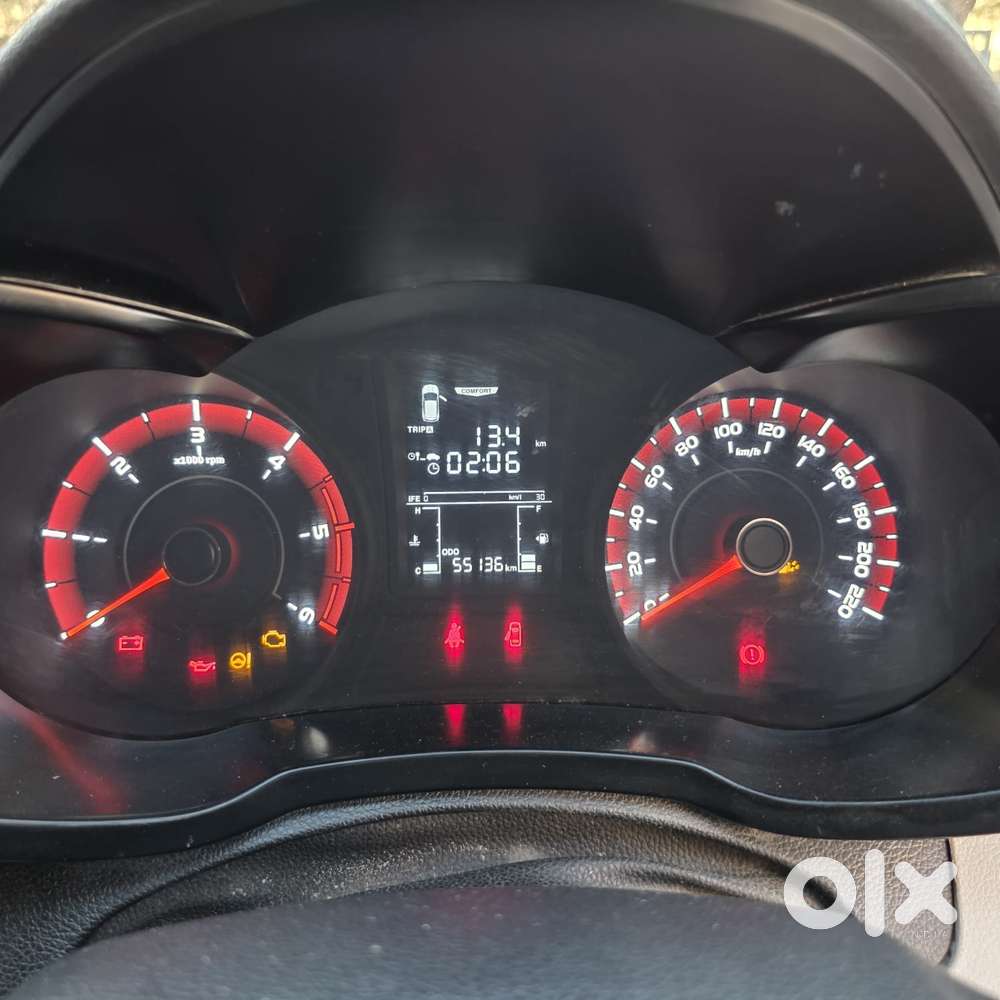 Mahindra Xuv300 W6 Diesel, 2021, Diesel