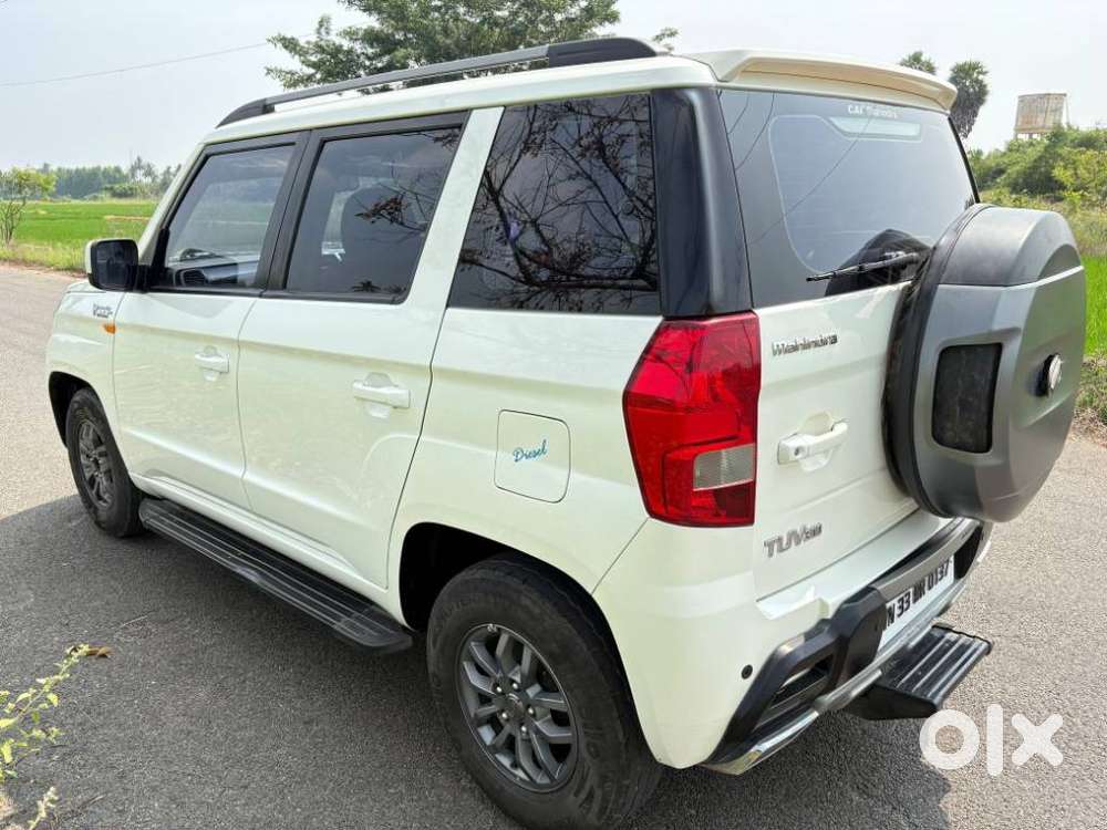 Mahindra Tuv 300 T10 Opt, 2018, Diesel