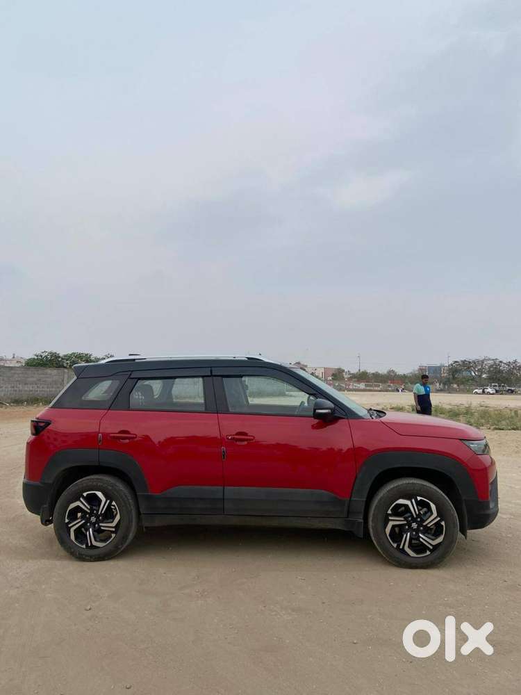 Maruti Suzuki Brezza 2024 Petrol Well Maintained