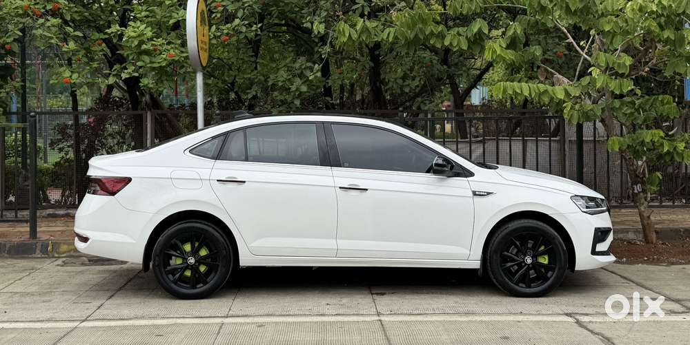 Skoda Slavia, 2023, Petrol