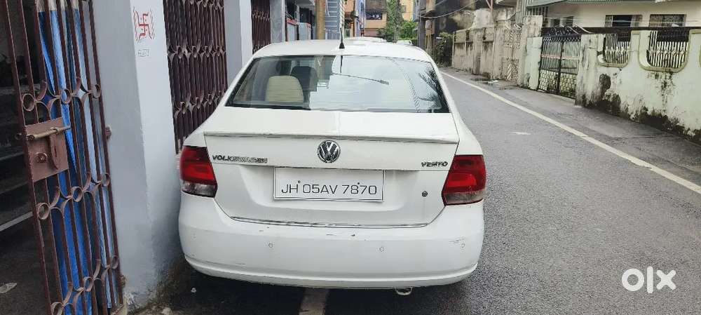 Volkswagen Vento 1.6 Petrol 2013