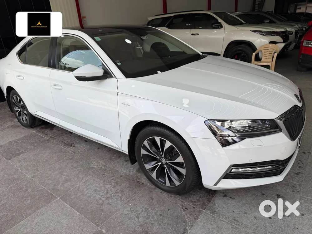 Skoda Superb 2.0 L&k Tsi At, 2022, Petrol