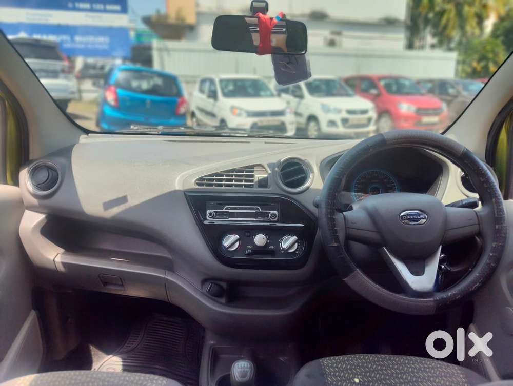 Datsun Redigo T Option, 2016, Petrol
