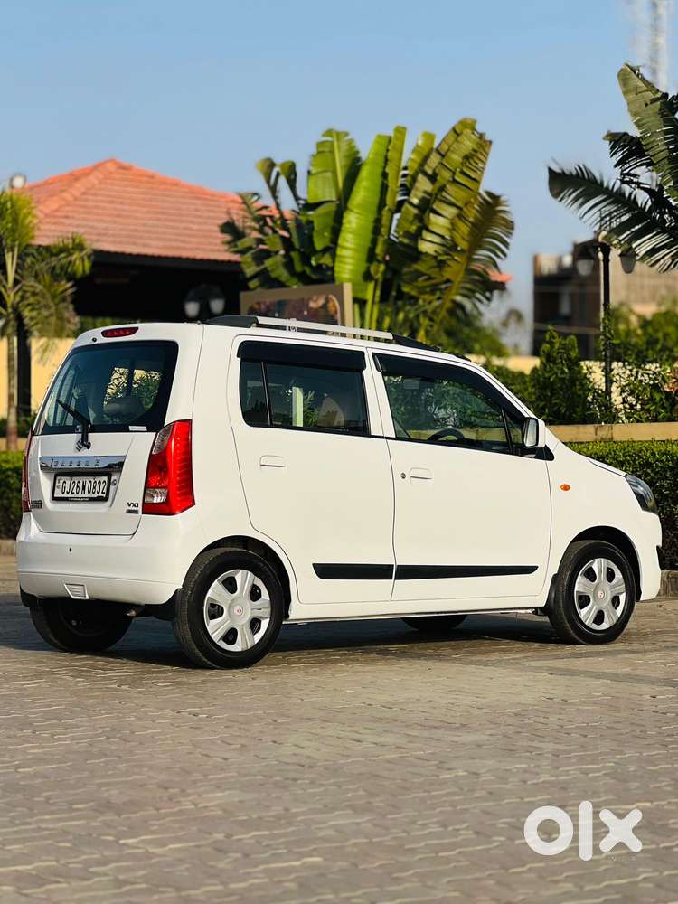 Maruti Suzuki Wagon R Vxi Amt Opt, 2017, Cng & Hybrids