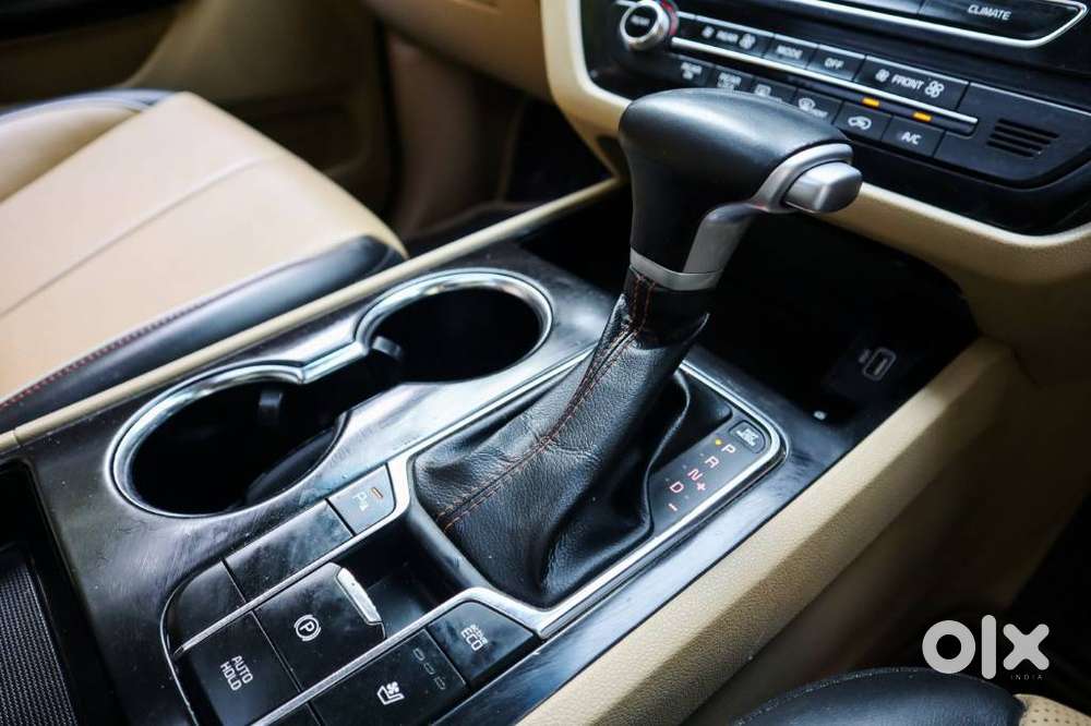 Kia Carnival Limousine, 2021, Diesel