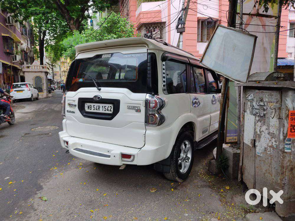 Mahindra Scorpio S10, 2016, Diesel