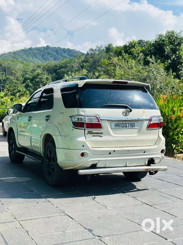 Toyota Fortuner 4x4 2010 Diesel Good Condition