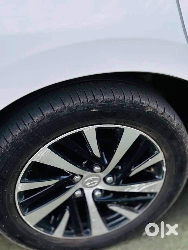 Toyota Innova Crysta 2.4 Z 7 Seater 2025