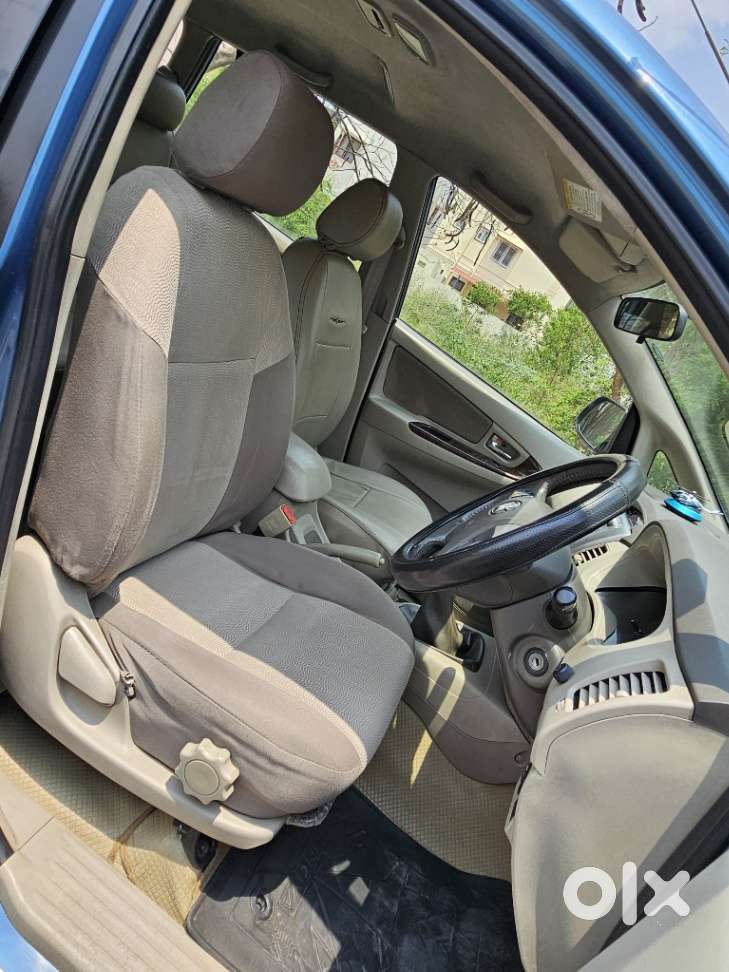 Toyota Innova 2.5 V 7 Str, 2013, Diesel