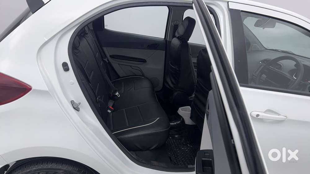 Tata Tiago 1.2 Revotron Xt Option, 2025, Petrol