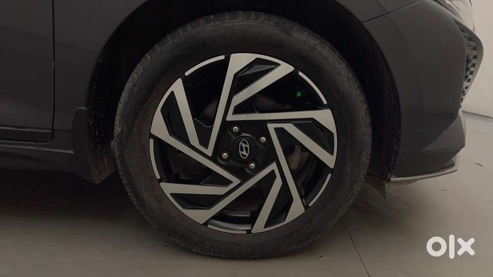 Hyundai New I20 1.2 Asta (o) Mt, 2024, Petrol