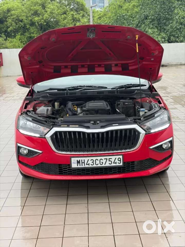 Skoda Slavia Ambition 1.0l Tsi At, 2024, Petrol