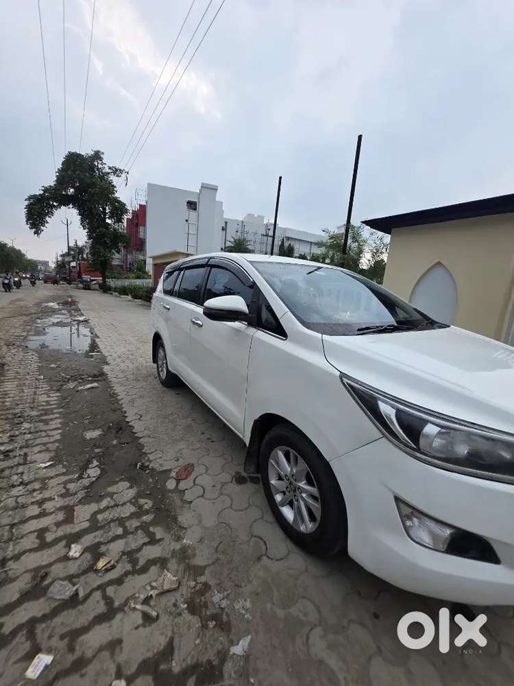 Toyota Innova Crysta 2020 Diesel 120000 Km Driven