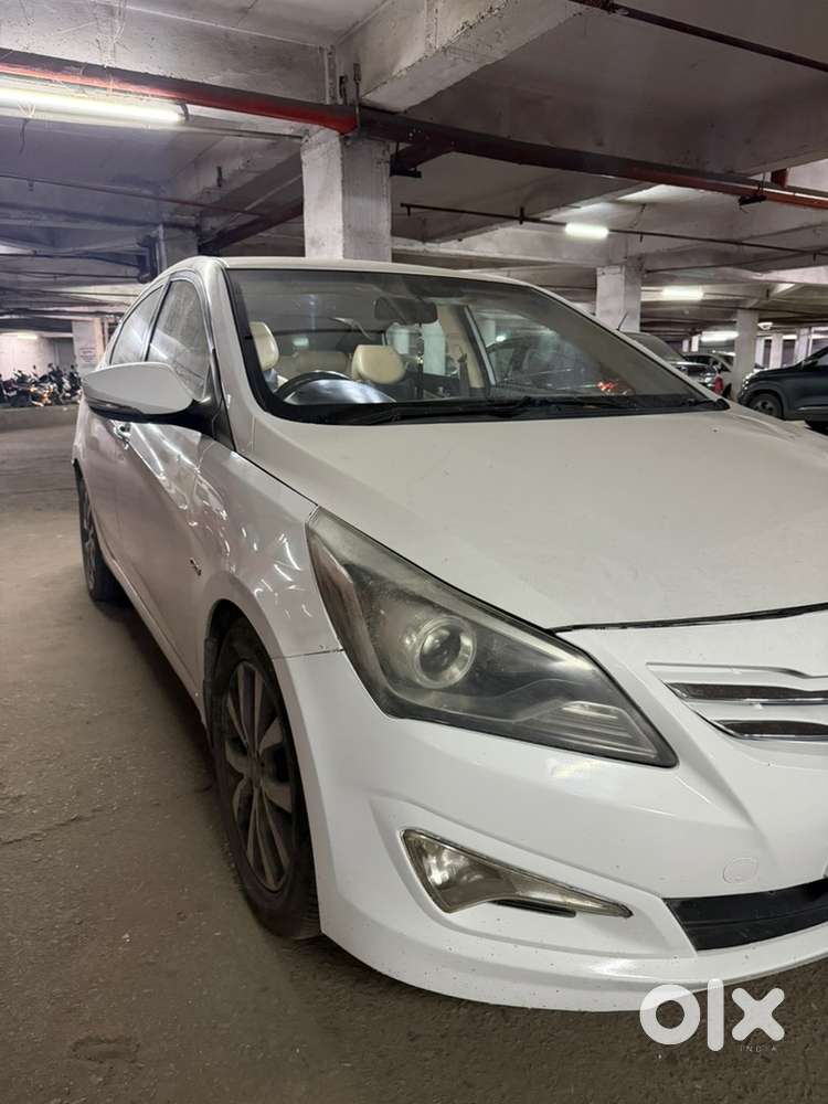 Hyundai Fluidic Verna 2015