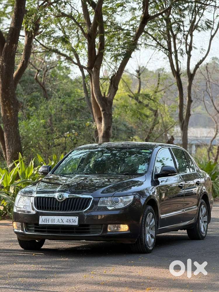 Skoda Superb Elegance 2011