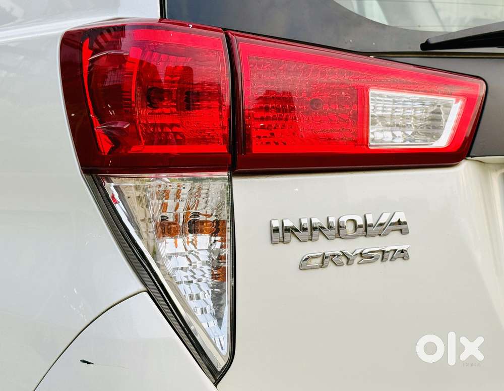 Toyota Innova Crysta 2.8z Automatic, 2017, Diesel