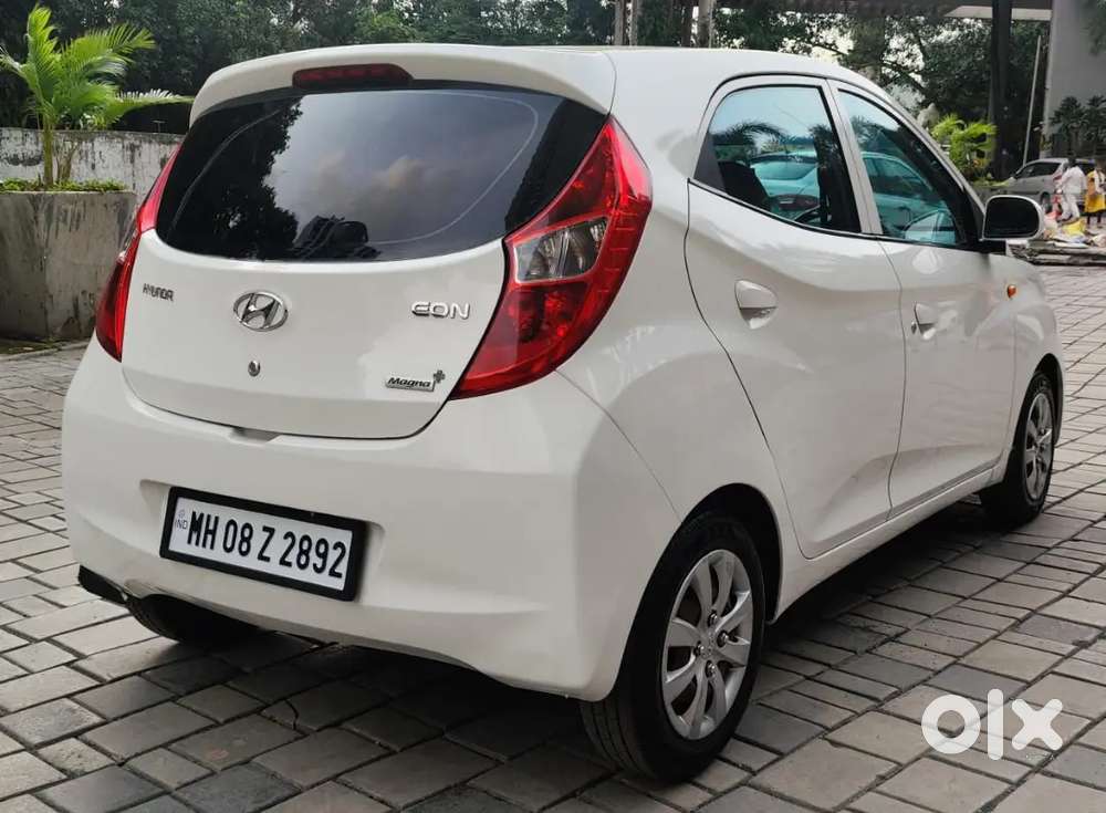 Hyundai Eon Magna + 2012