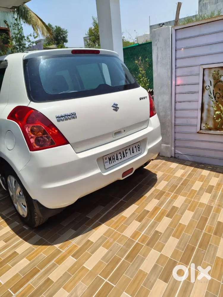 Maruti Suzuki Swift Lxi 2010 Bsiv