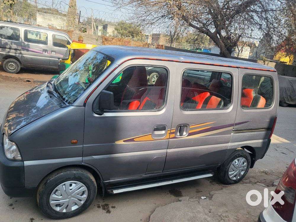 Maruti Suzuki Eeco Smiles 7 Seater Standard, 2019, Cng & Hybrids