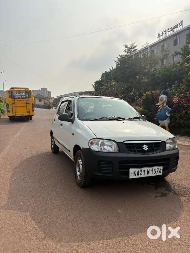 Maruti Suzuki Alto Lxi (white )2012 Model
