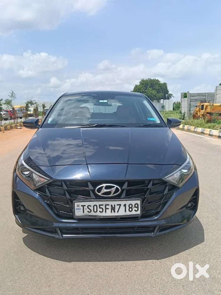 Hyundai I20 Asta (o) 1.2 Mt, 2023, Petrol